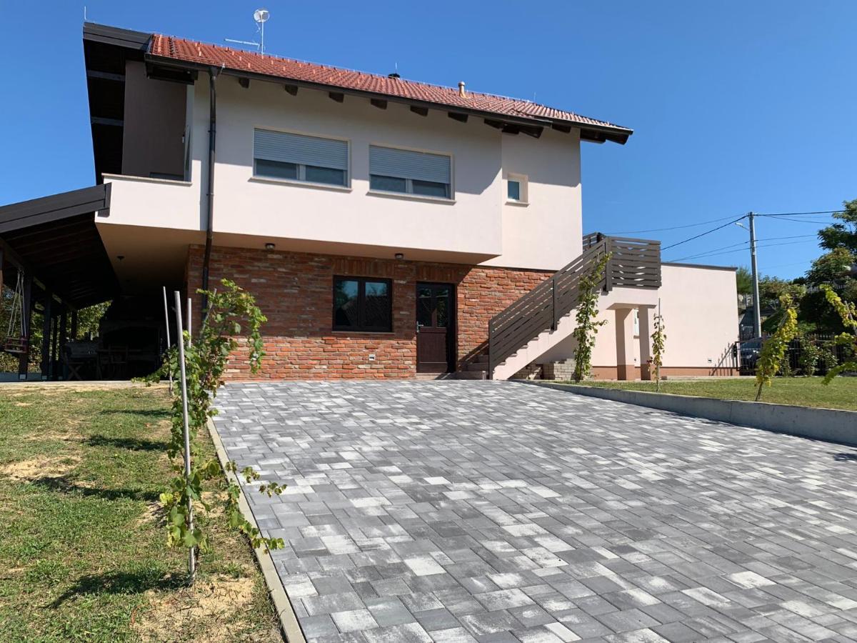 Apartamento Apartman Grc Dugo Selo Exterior foto