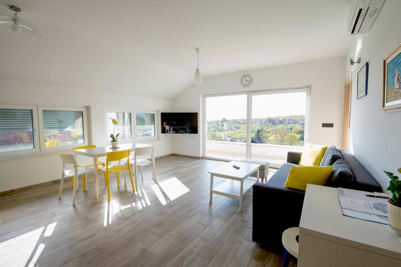 Apartamento Apartman Grc Dugo Selo Exterior foto